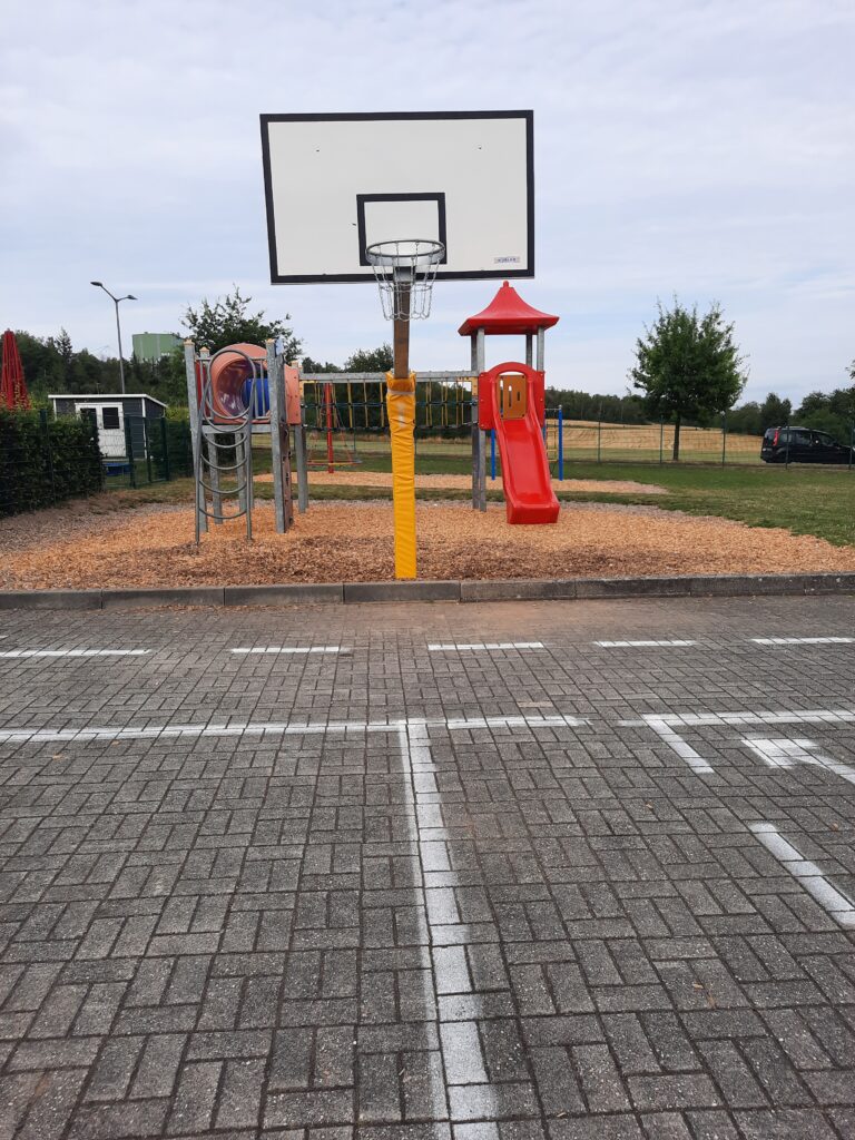 3-Basketballanlage-JUZ-768x1024